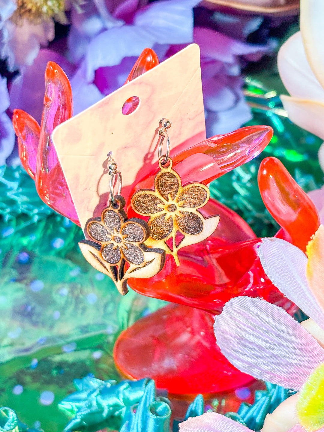 🌿 Down to Earth – Druid Bloom Earrings (Birch Wood)