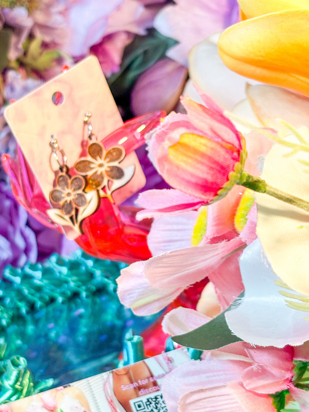 🌿 Down to Earth – Druid Bloom Earrings (Birch Wood)