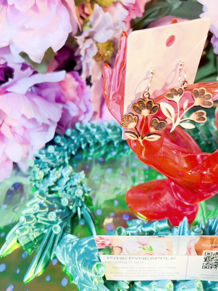 🌿 Down to Earth – Druid Bloom Earrings (Birch Wood)